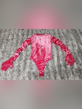 Women’s Velvet Long-Sleeve One-Piece Bodysuit - Pink